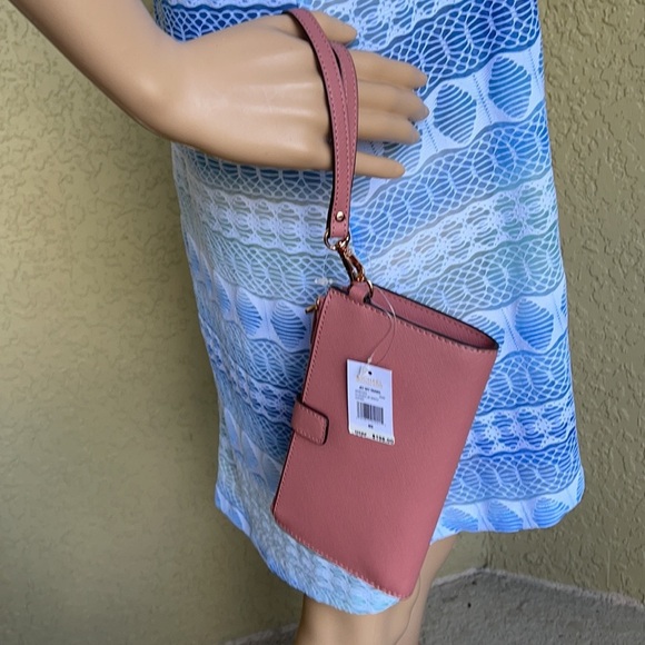 MICHAEL KORS LG DOUBLE ZIP WRISTLET - Picture 8 of 16